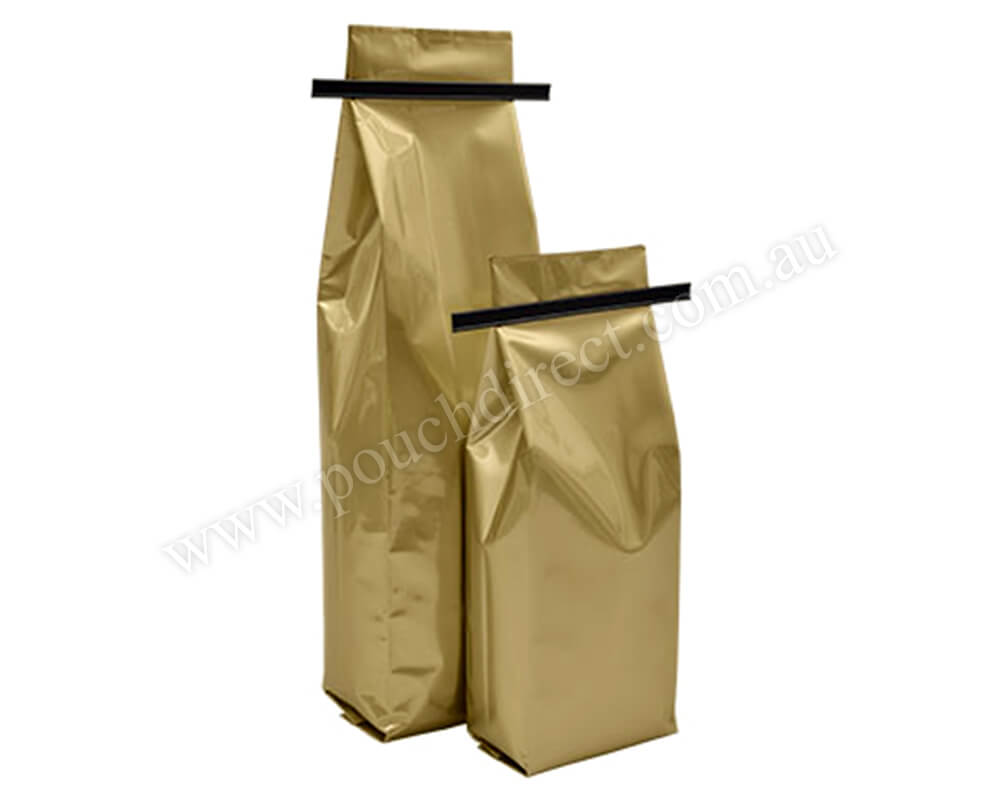 Matt Gold with tin tie